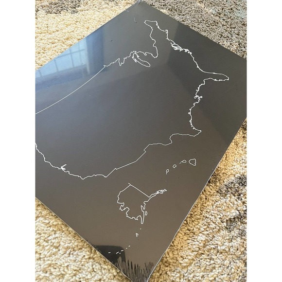 HANGING WOODEN BLACKBOARD/MESSAGE BOARD – USA Outline, 16x12" - Brand New Sealed - Picture 2 of 3